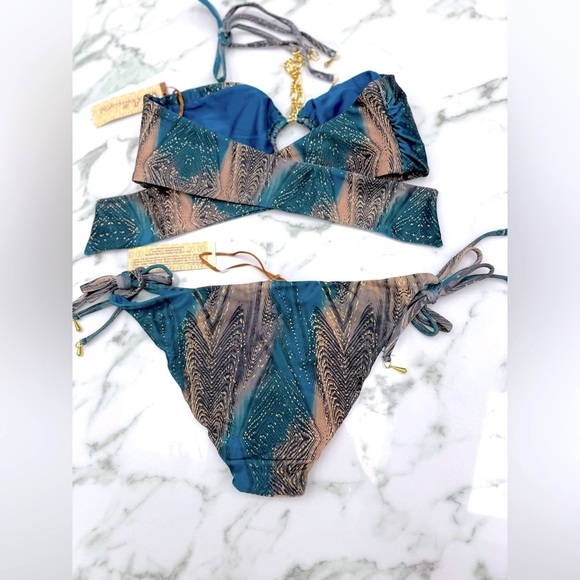 Chic Bandeau Bikini Set in Blue and Brown from Bellissima Swimwear. - Picture 7 of 9